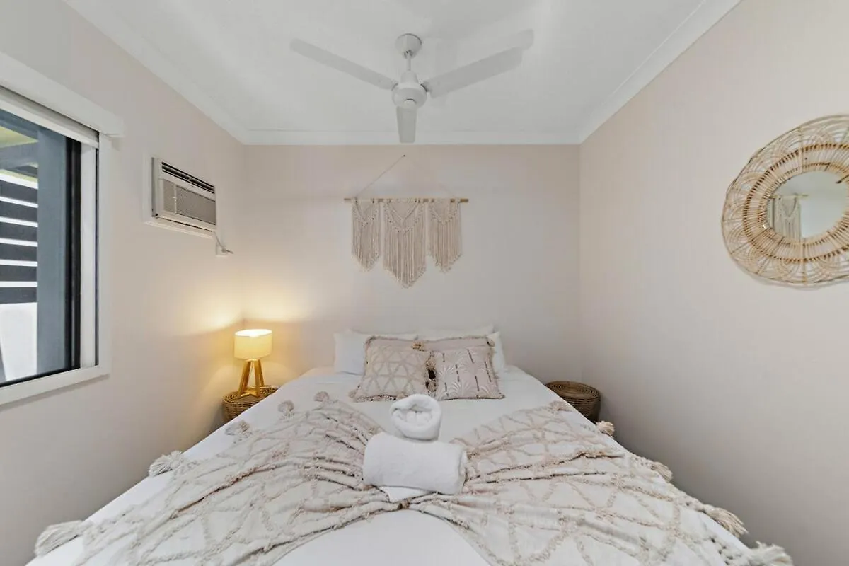 Daire Seaside Stays North Ward Townsville